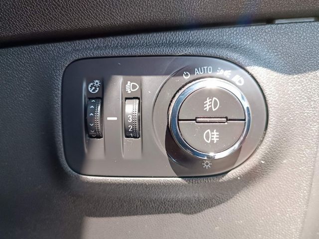 2016 Vauxhall Corsa 1.4i ecoFLEX SRi VX Line Euro 6 5dr - Picture 30 of 42
