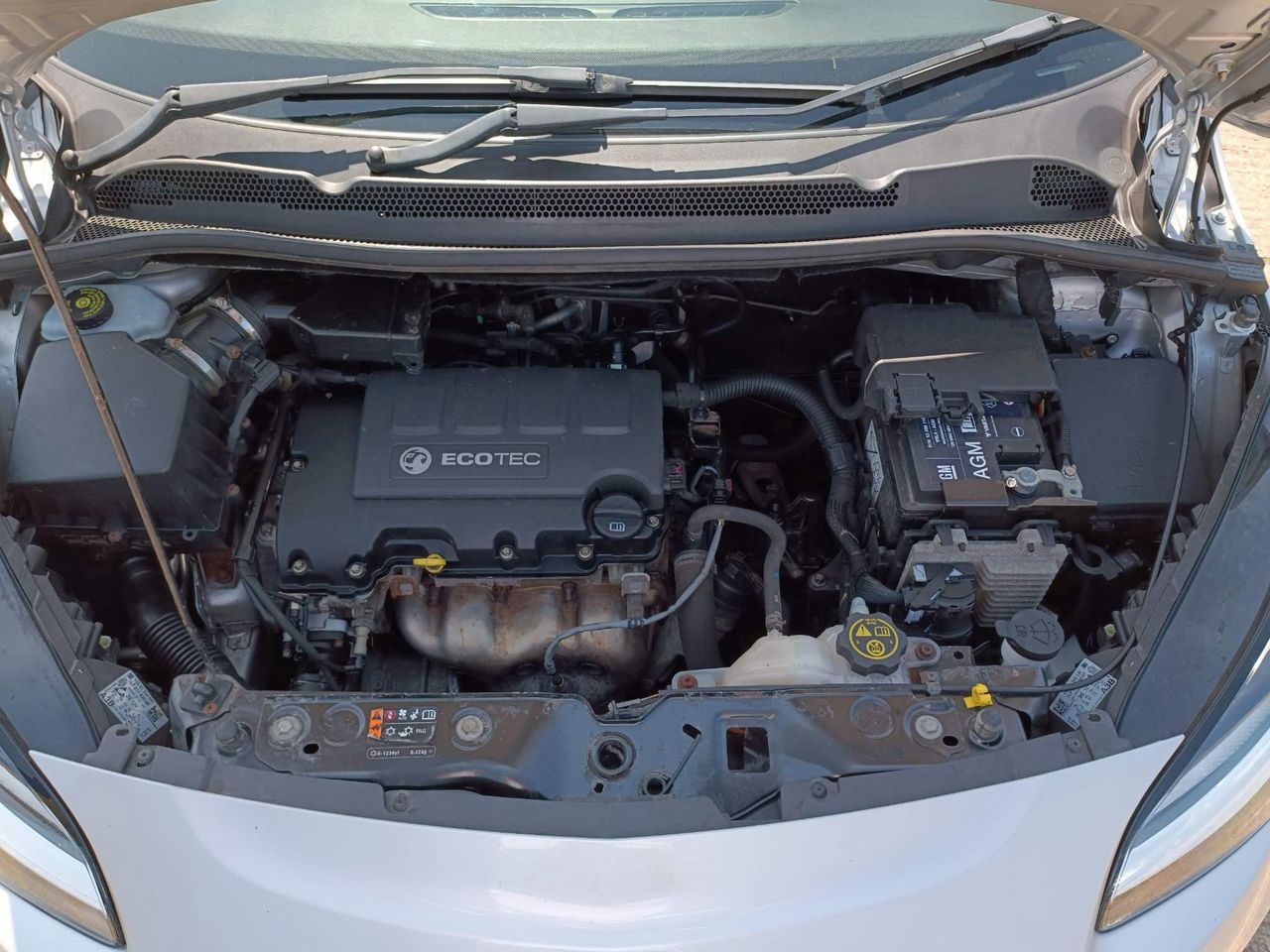 2016 Vauxhall Corsa 1.4i ecoFLEX SRi VX Line Euro 6 5dr - Picture 38 of 42