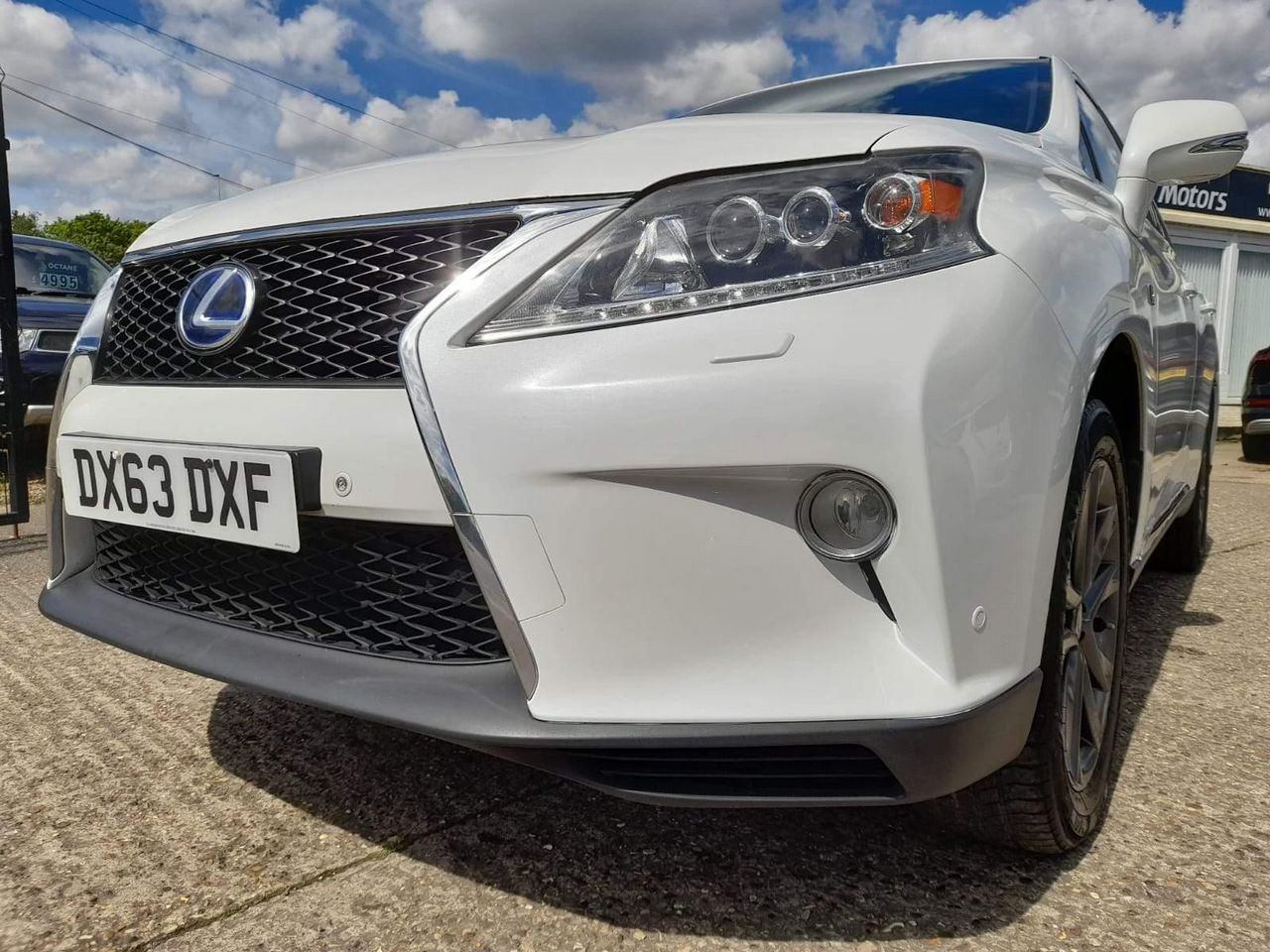 2013 Lexus RX 3.5 450h V6 F Sport SUV 5dr Petrol Hybrid CVT 4WD Euro 5 (s/s) (299 ps) - Picture 4 of 53