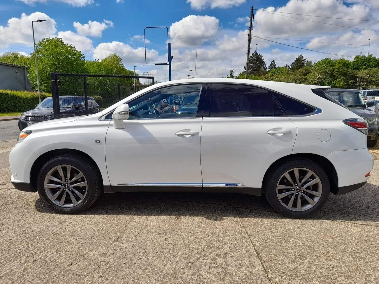 2013 Lexus RX 3.5 450h V6 F Sport SUV 5dr Petrol Hybrid CVT 4WD Euro 5 (s/s) (299 ps) - Picture 6 of 53