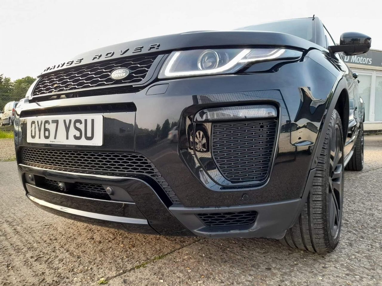 2017 Land Rover Range Rover Evoque 2.0 TD4 HSE Dynamic Auto 4WD Euro 6 (s/s) 5dr - Picture 4 of 53