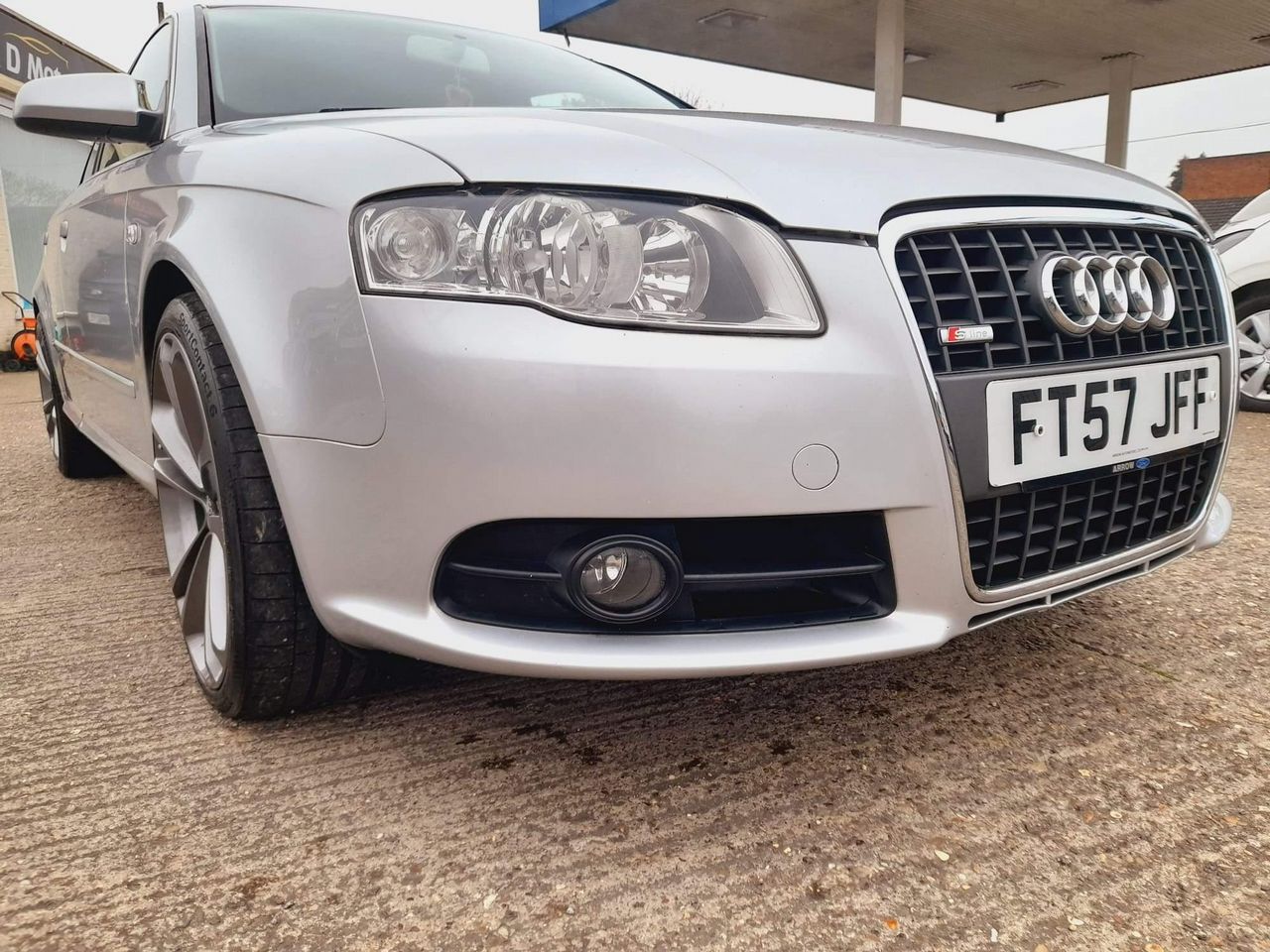 2008 Audi A4 2.0 TDI S line CVT 4dr - Picture 10 of 50