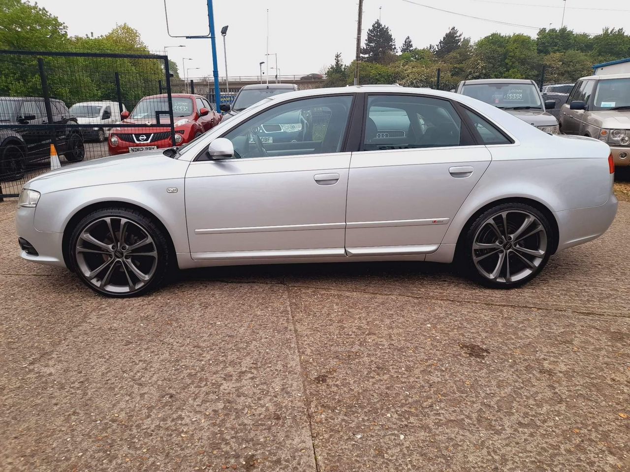 2008 Audi A4 2.0 TDI S line CVT 4dr - Picture 8 of 50