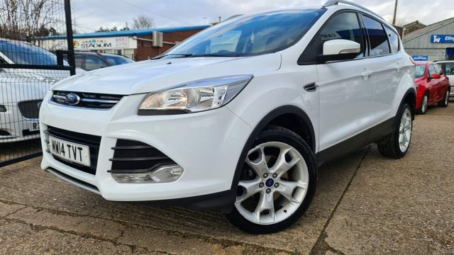 2014 Ford Kuga 2.0 TDCi Titanium Powershift AWD 5dr - Picture 1 of 46