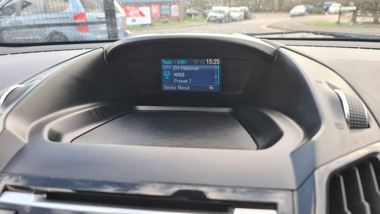 2014 Ford Kuga 2.0 TDCi Titanium Powershift AWD 5dr - Picture 40 of 46