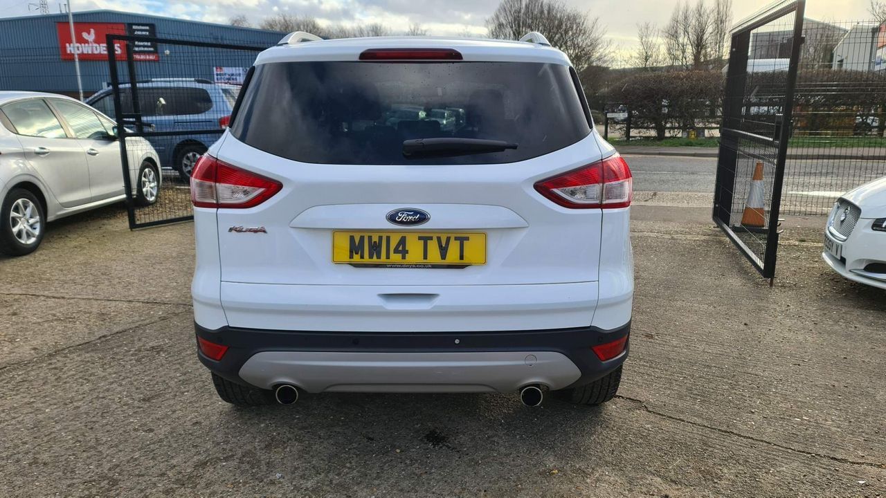 2014 Ford Kuga 2.0 TDCi Titanium Powershift AWD 5dr - Picture 6 of 46