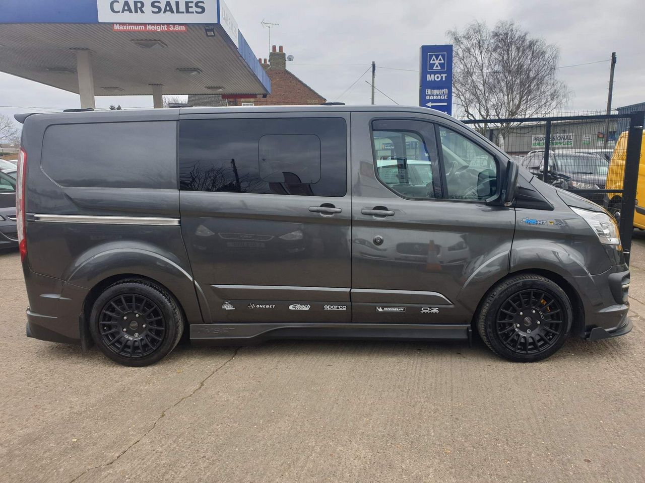 2018 Ford Transit Custom 2.0 300 EcoBlue Limited DCIV Auto L1 H1 Euro 6 (s/s) 5dr (6 Seat) - Picture 4 of 41